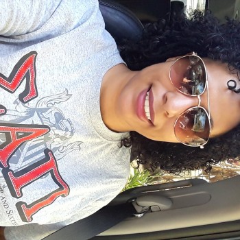 AuthenticallyKelly